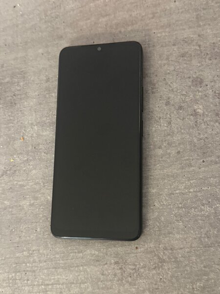 Vand telefon Redmi A3